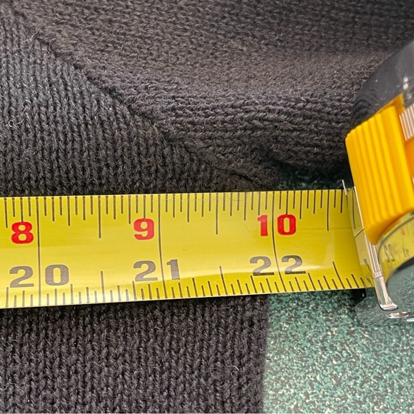 Vintage Victoria Jones Embroidered Poinsettia Embellished Christmas Sweater - Picture 6 of 13